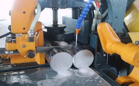 掇刀卧式带锯床的送料方式有哪几种？